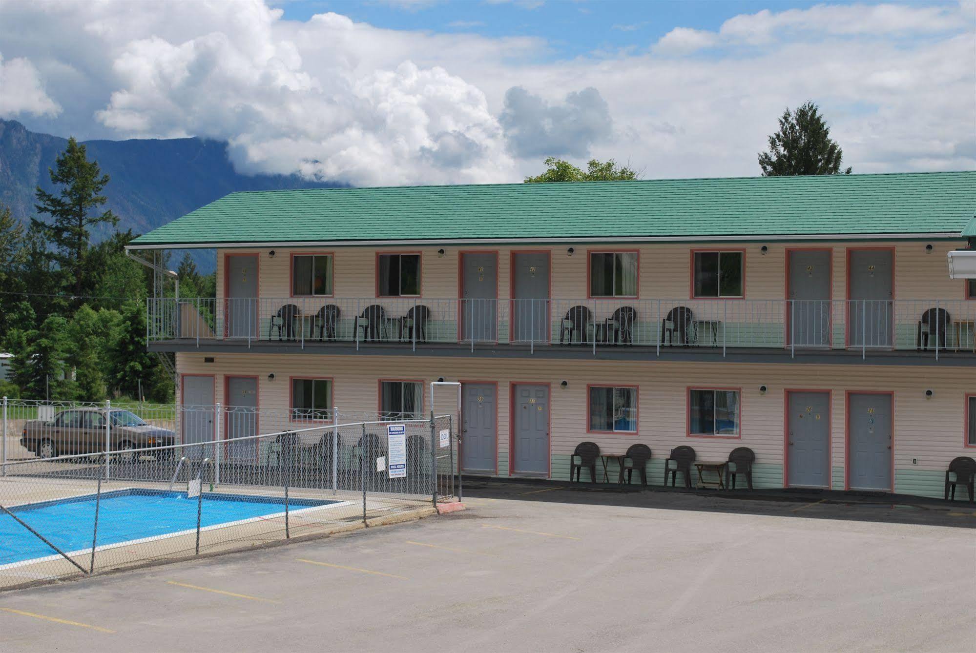 Sunset Motel Creston Εξωτερικό φωτογραφία