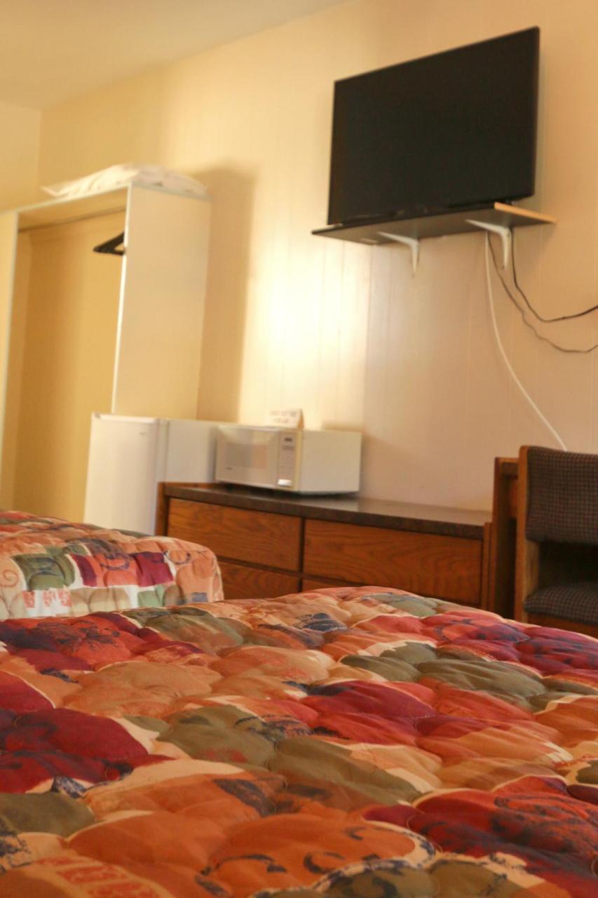 Sunset Motel Creston Εξωτερικό φωτογραφία