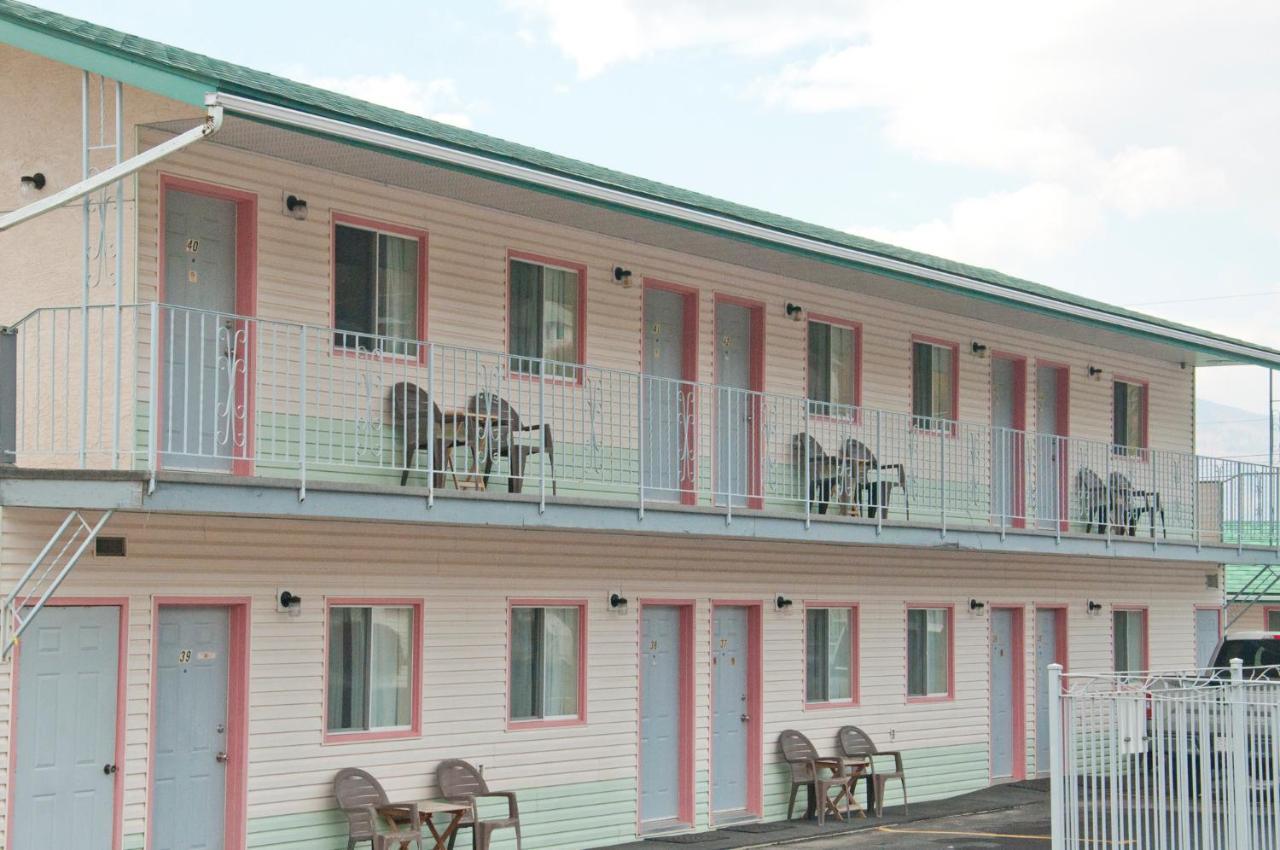 Sunset Motel Creston Εξωτερικό φωτογραφία