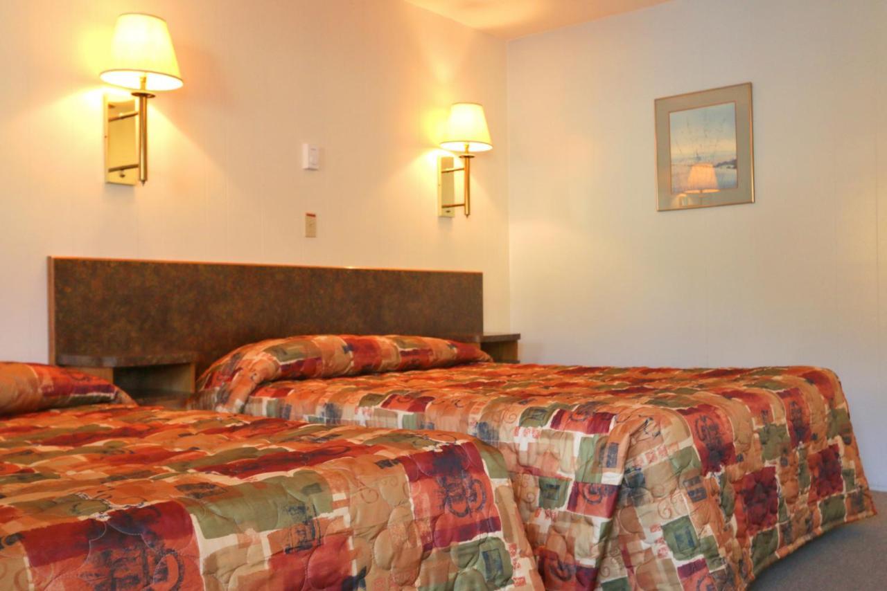 Sunset Motel Creston Εξωτερικό φωτογραφία