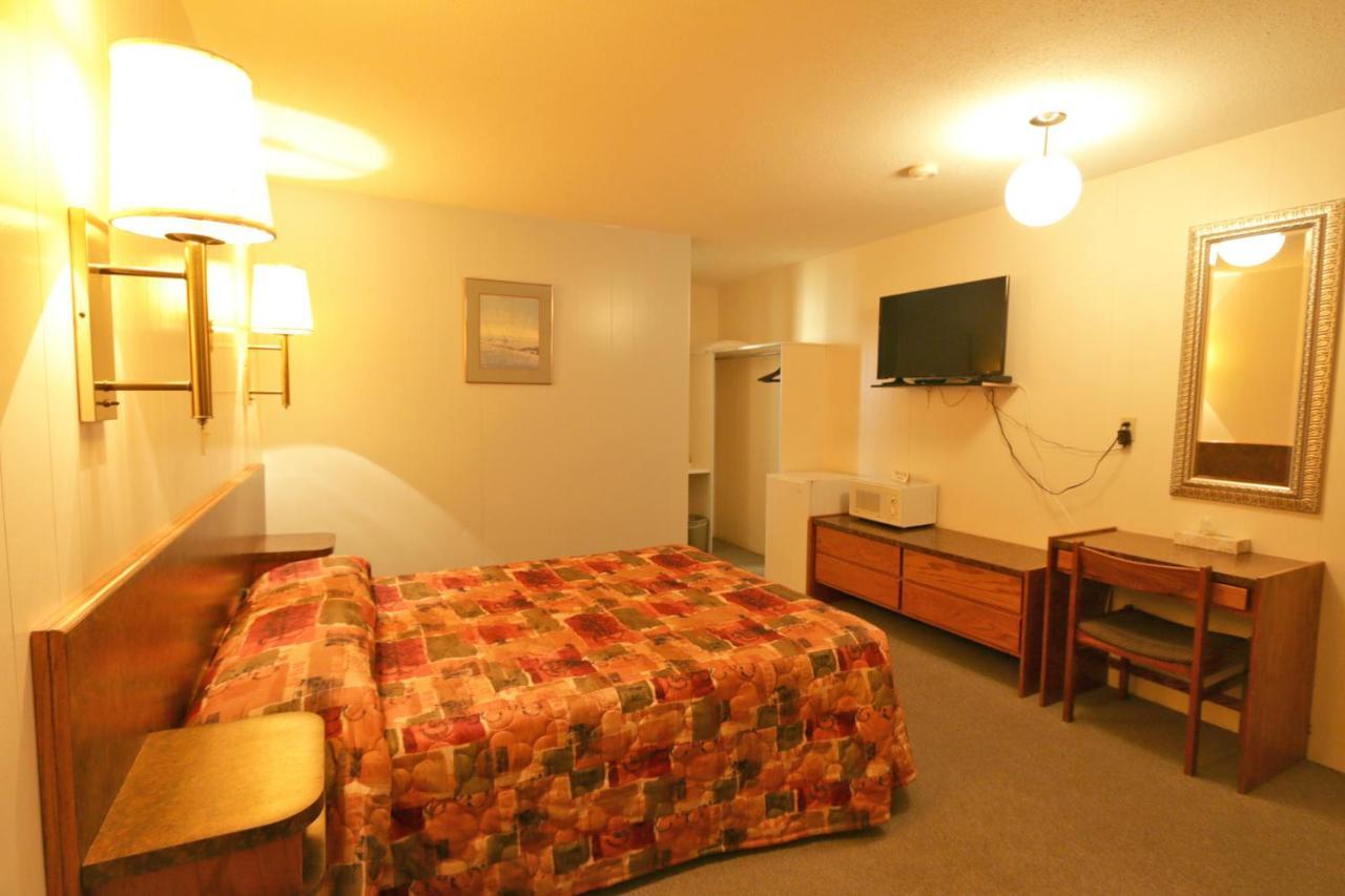Sunset Motel Creston Εξωτερικό φωτογραφία