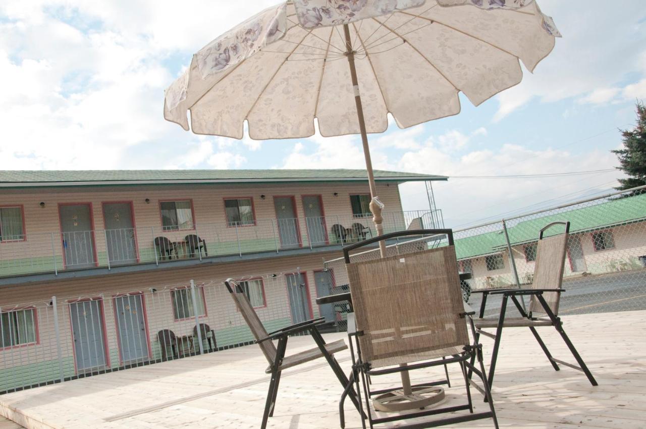 Sunset Motel Creston Εξωτερικό φωτογραφία